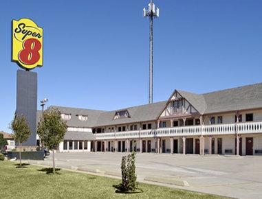 Hotel Super 8 By Wyndham Of 2*